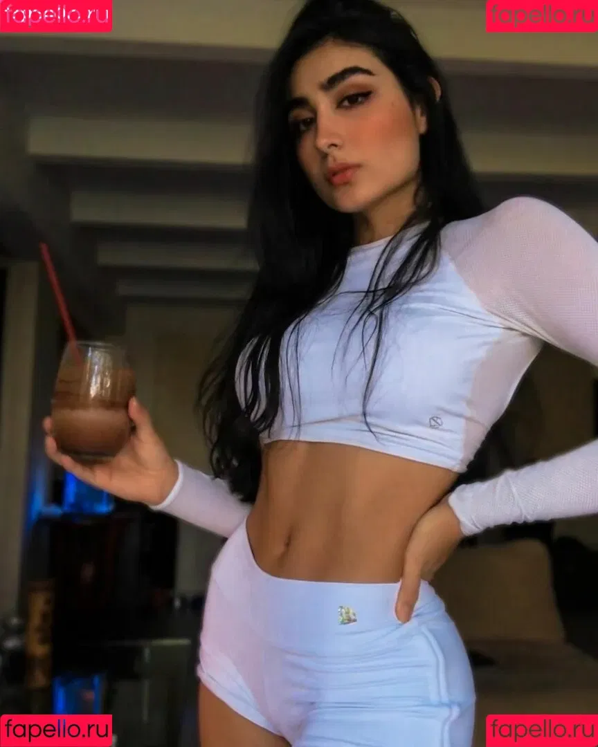 Sara Lievano Onlyfans Photo Gallery 