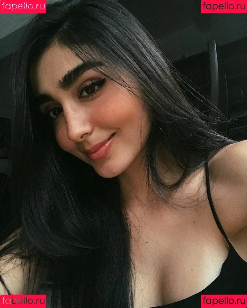 Sara Lievano Onlyfans Photo Gallery 