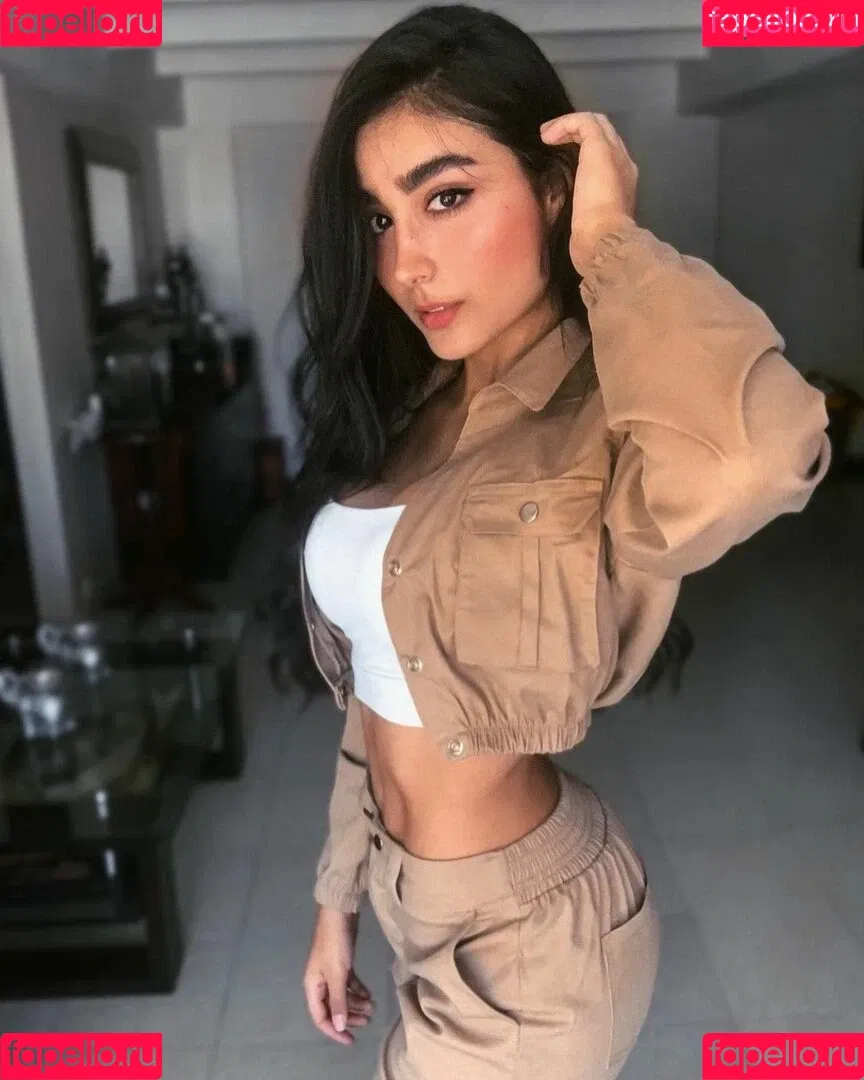 Sara Lievano Onlyfans Photo Gallery 