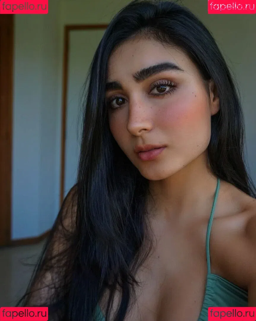 Sara Lievano Onlyfans Photo Gallery 