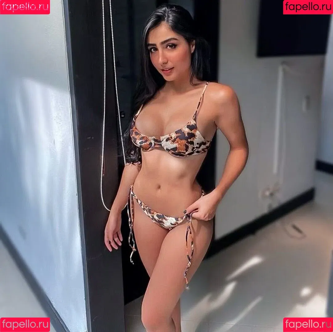 Sara Lievano Onlyfans Photo Gallery 