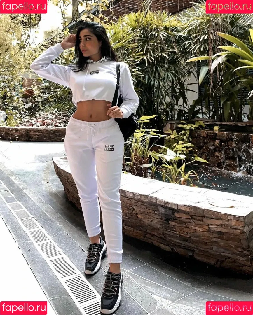 Sara Lievano Onlyfans Photo Gallery 