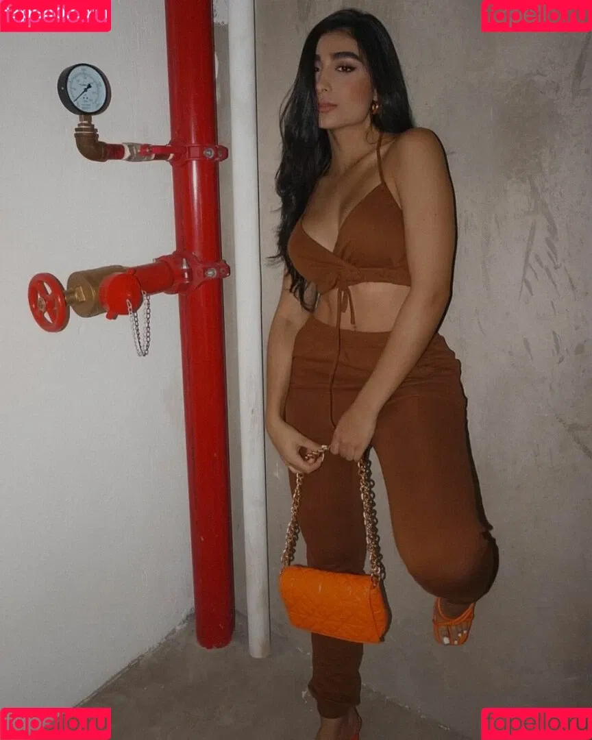 Sara Lievano Onlyfans Photo Gallery 