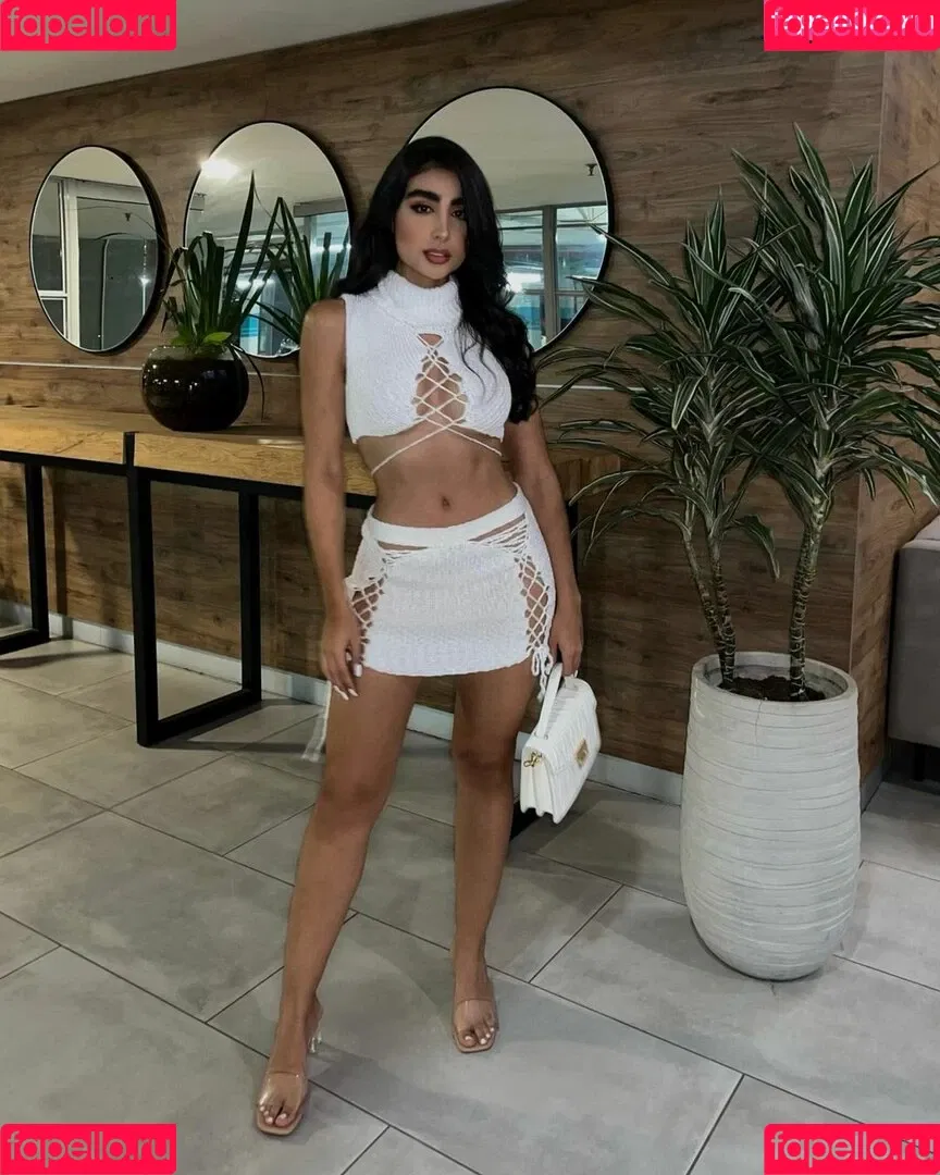 Sara Lievano Onlyfans Photo Gallery 