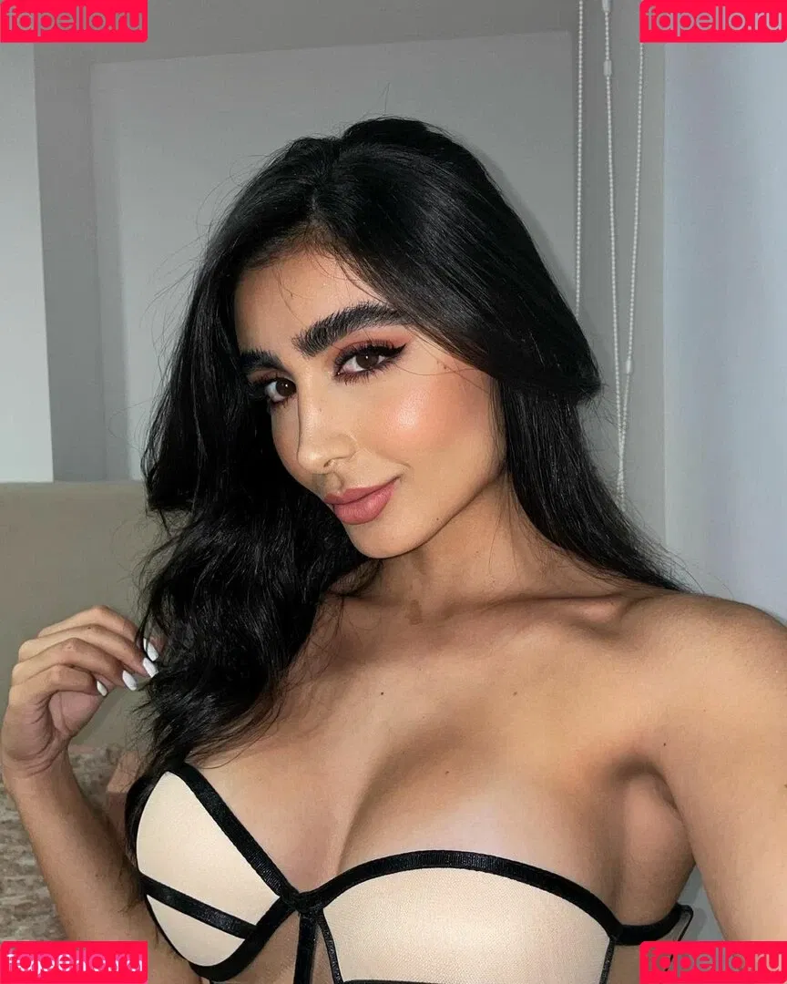 Sara Lievano Onlyfans Photo Gallery 