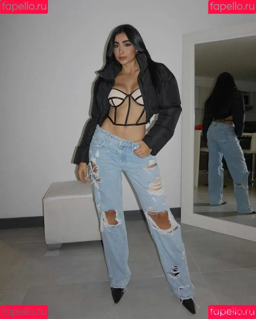 Sara Lievano Onlyfans Photo Gallery 
