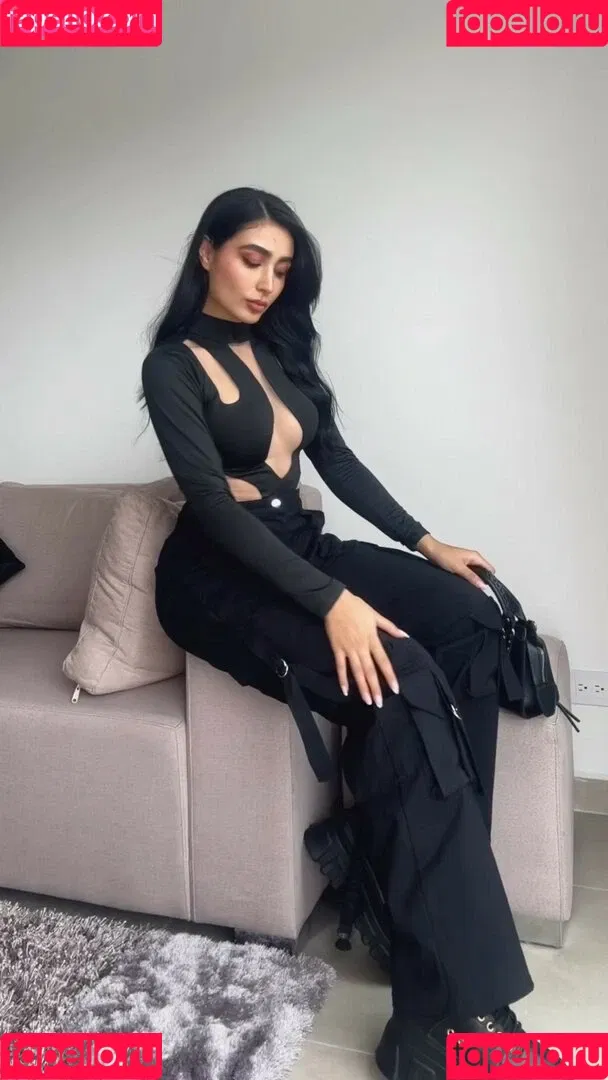 Sara Lievano Onlyfans Photo Gallery 