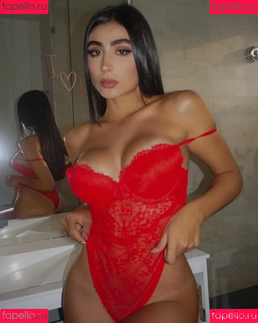 Sara Lievano Onlyfans Photo Gallery 