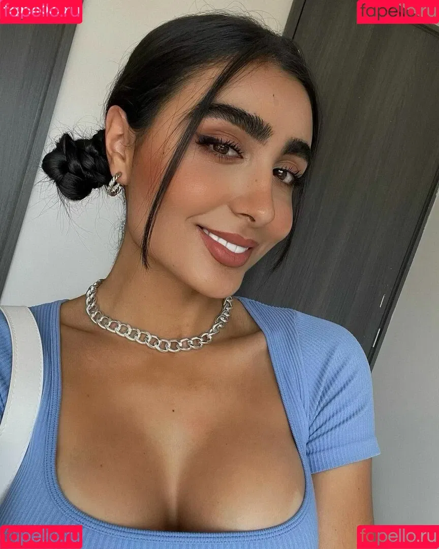 Sara Lievano Onlyfans Photo Gallery 