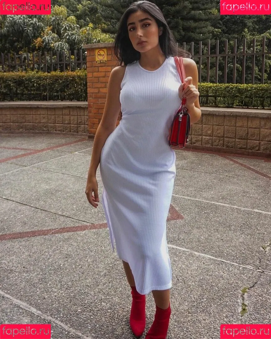 Sara Lievano Onlyfans Photo Gallery 