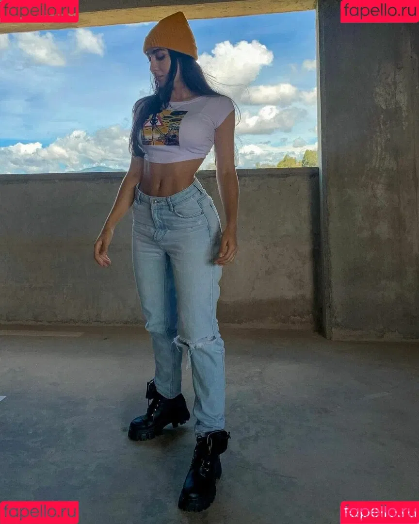 Sara Lievano Onlyfans Photo Gallery 