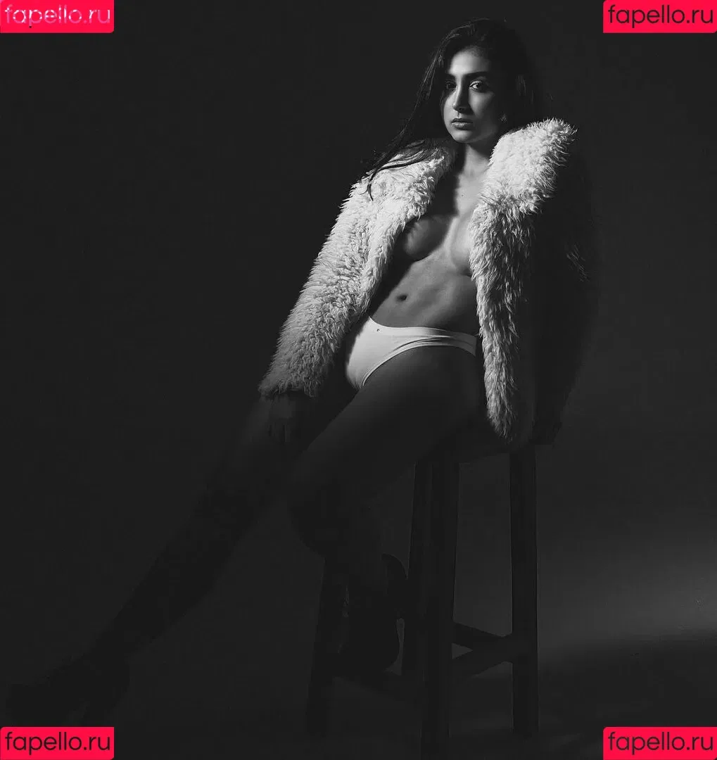Sara Lievano Onlyfans Photo Gallery 