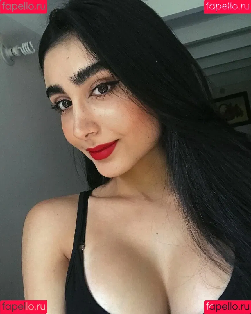Sara Lievano Onlyfans Photo Gallery 