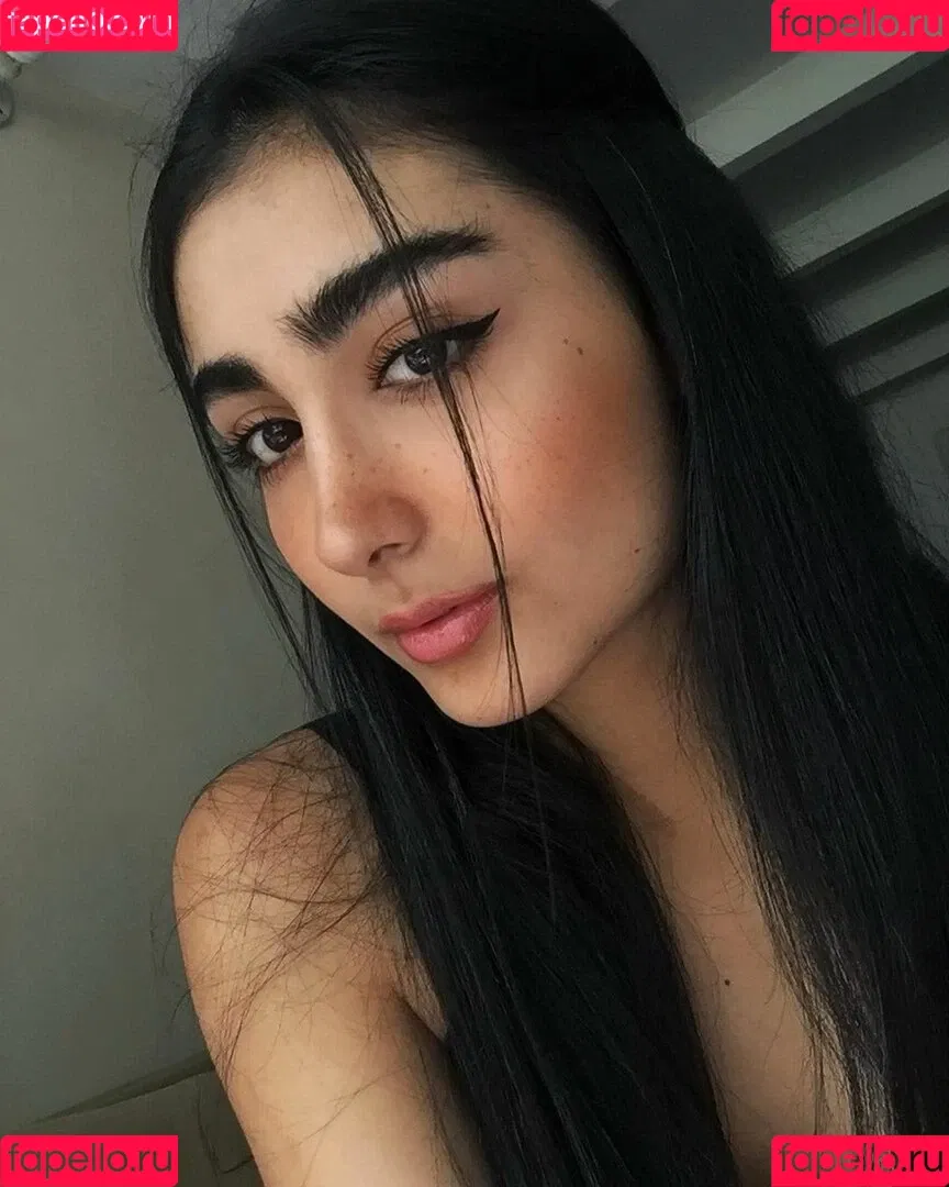 Sara Lievano Onlyfans Photo Gallery 