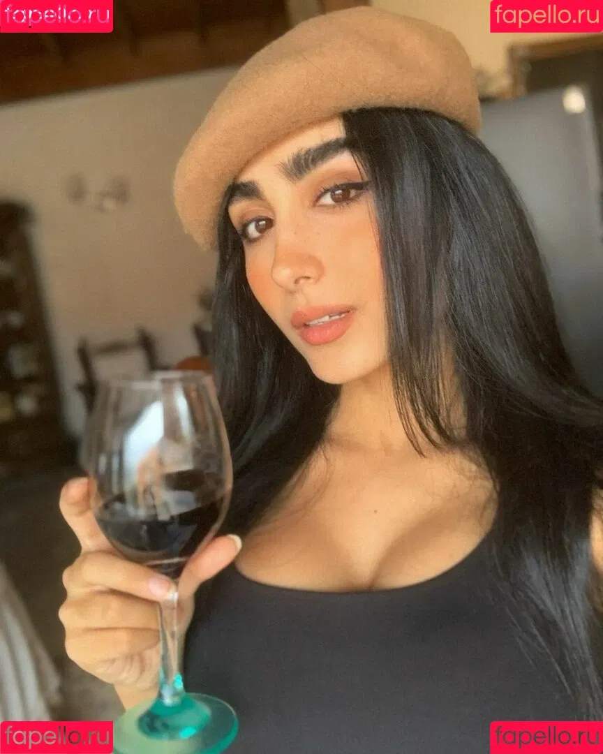 Sara Lievano Onlyfans Photo Gallery 