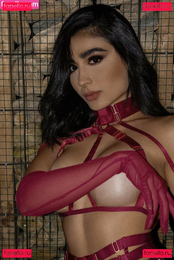 Sara Lievano Onlyfans Photo Gallery 