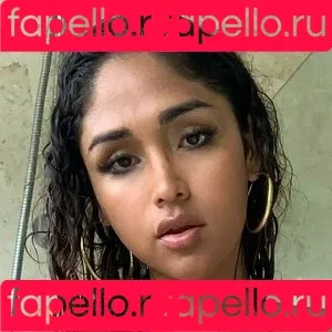 mademoisellegia Onlyfans Photo Gallery 