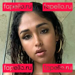 mademoisellegia Onlyfans Photo Gallery 