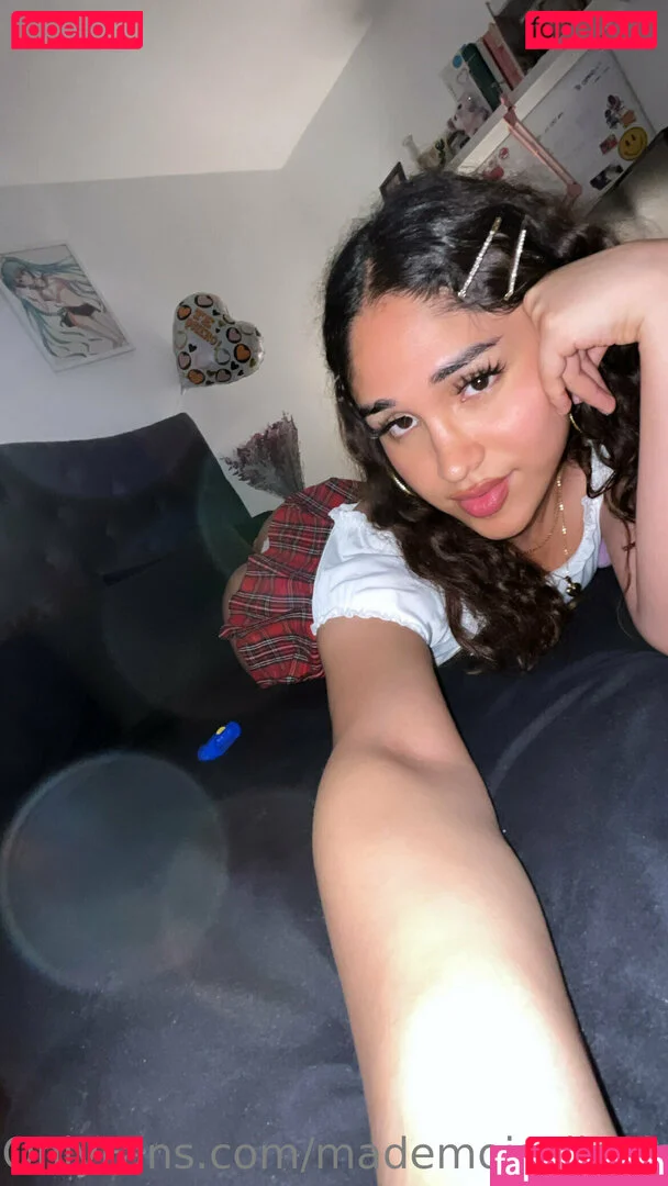 mademoisellegia Onlyfans Photo Gallery 