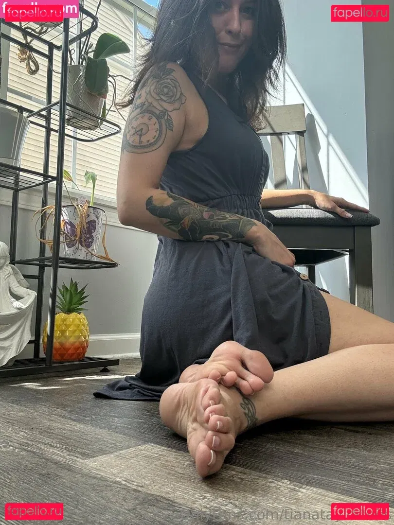 tianataylortoes Onlyfans Photo Gallery 