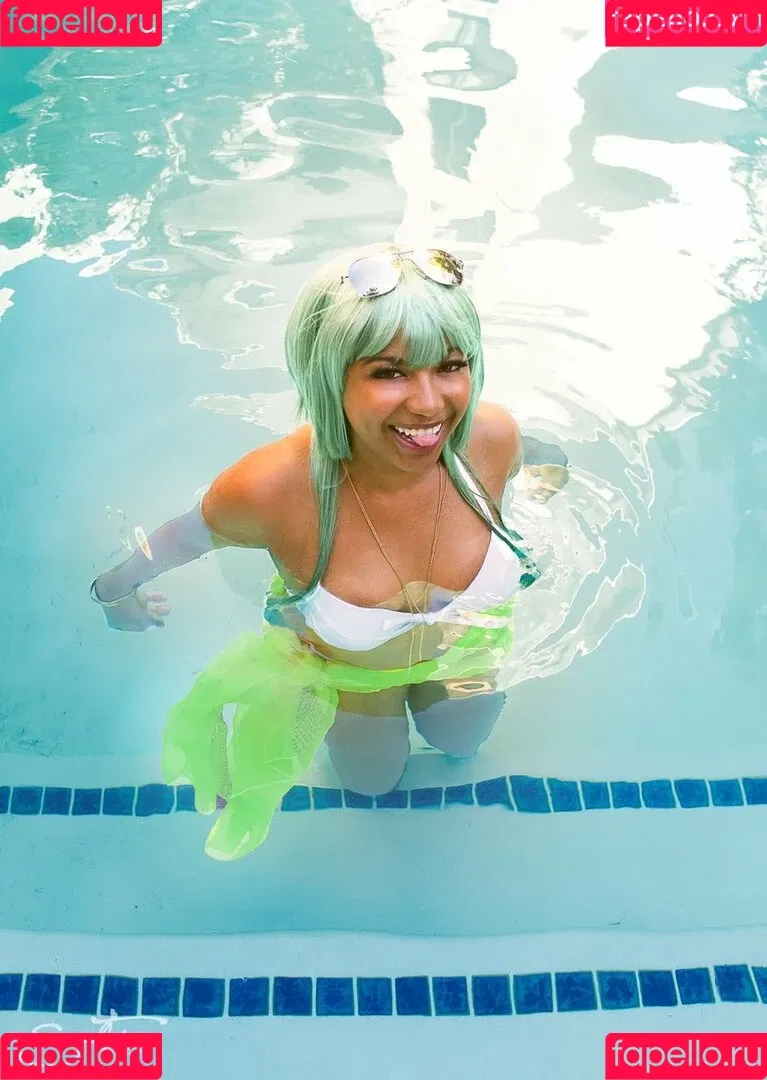 Mica Burton Onlyfans Photo Gallery 