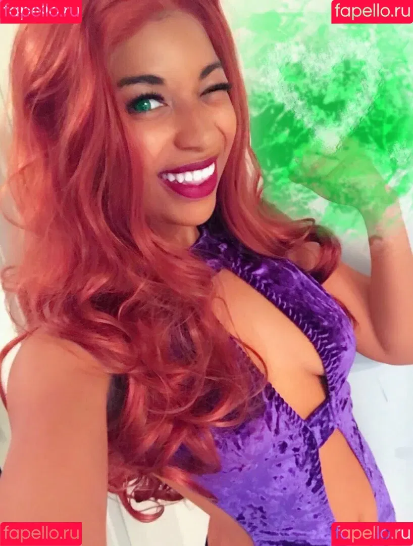 Mica Burton Onlyfans Photo Gallery 