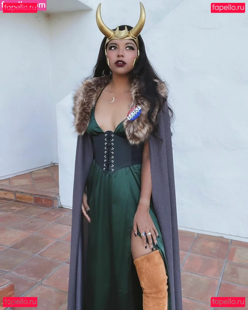 Mica Burton Onlyfans Photo Gallery 