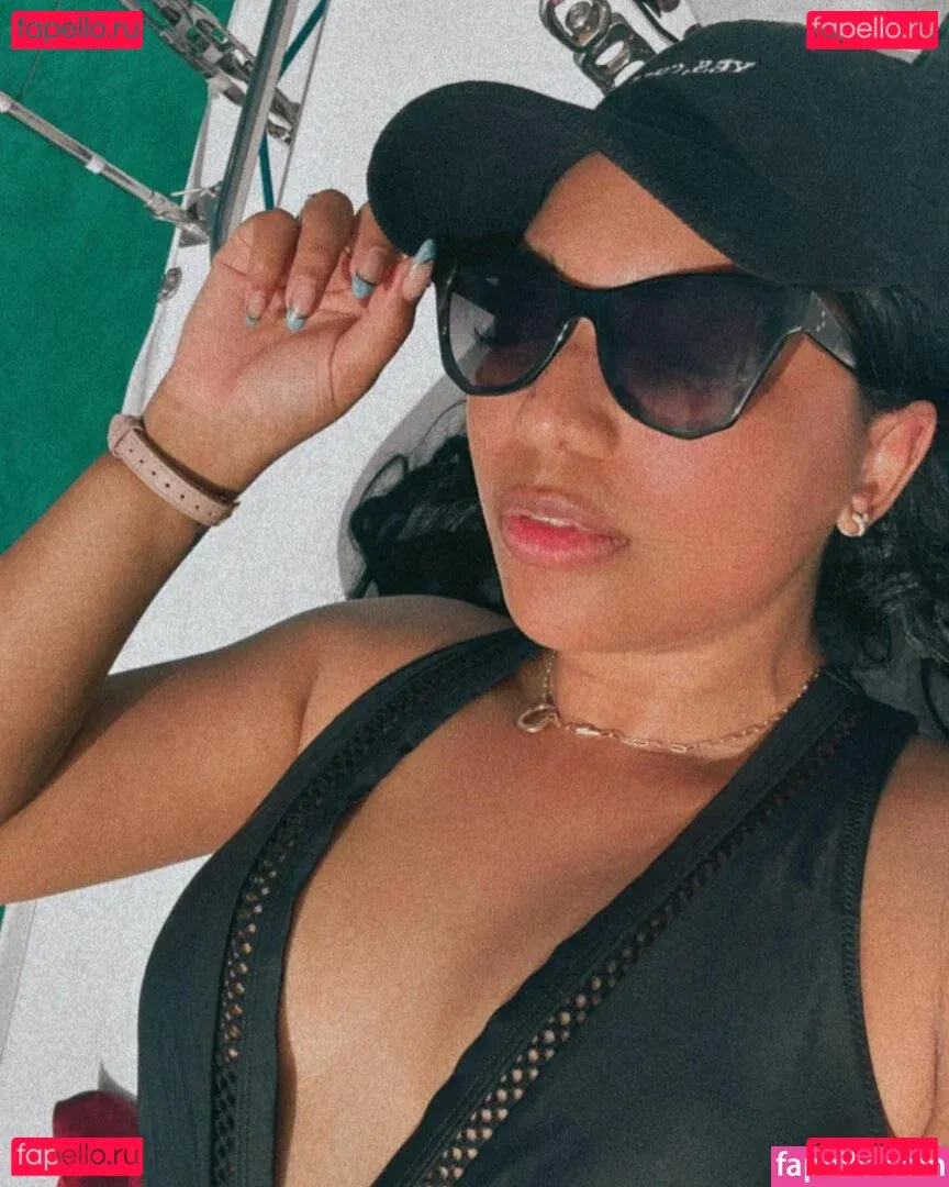 Mica Burton Onlyfans Photo Gallery 