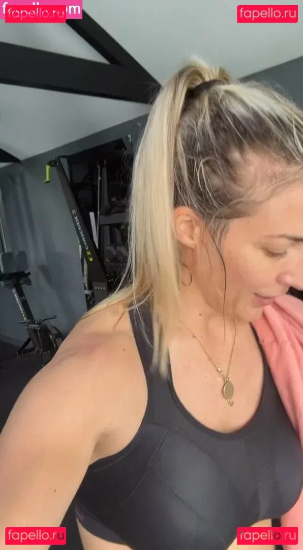 geeeena Onlyfans Photo Gallery 