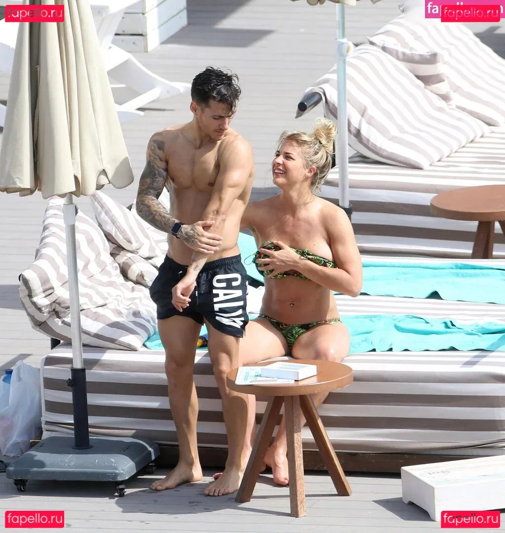 geeeena Onlyfans Photo Gallery 