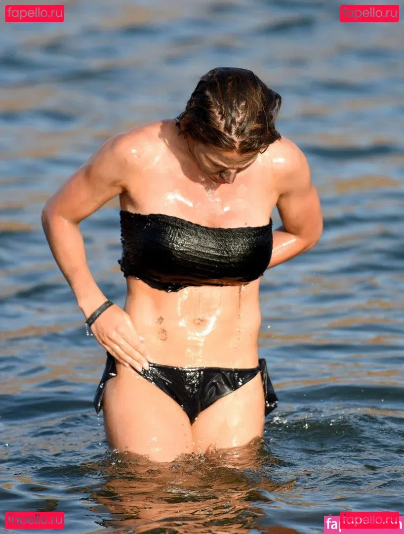 geeeena Onlyfans Photo Gallery 