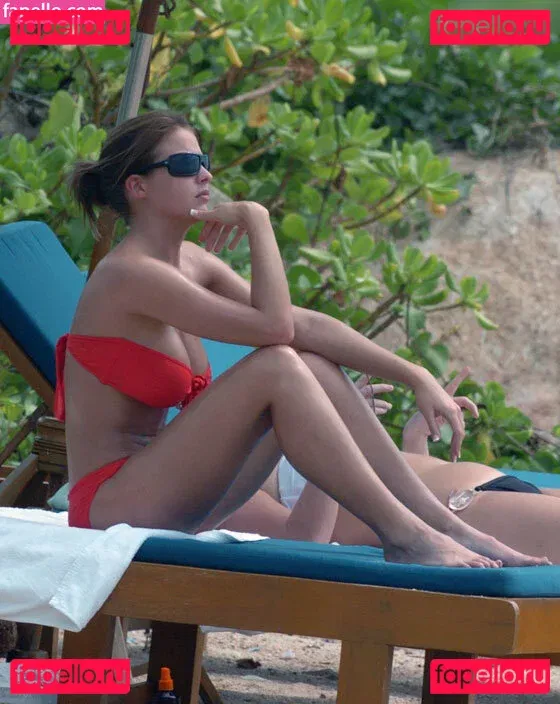 geeeena Onlyfans Photo Gallery 