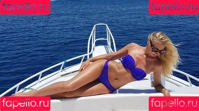 Sara Muzi Onlyfans Photo Gallery 