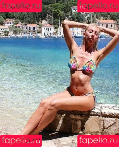Sara Muzi Onlyfans Photo Gallery 
