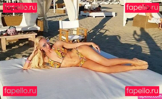 Sara Muzi Onlyfans Photo Gallery 