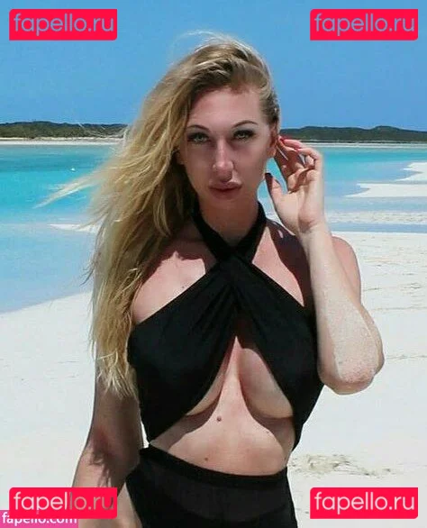 Sara Muzi Onlyfans Photo Gallery 