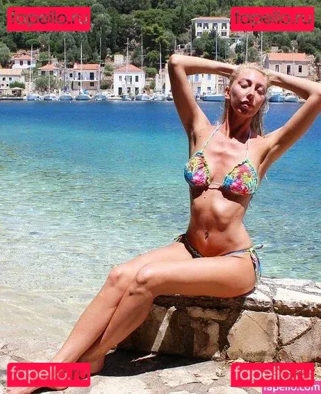 Sara Muzi Onlyfans Photo Gallery 