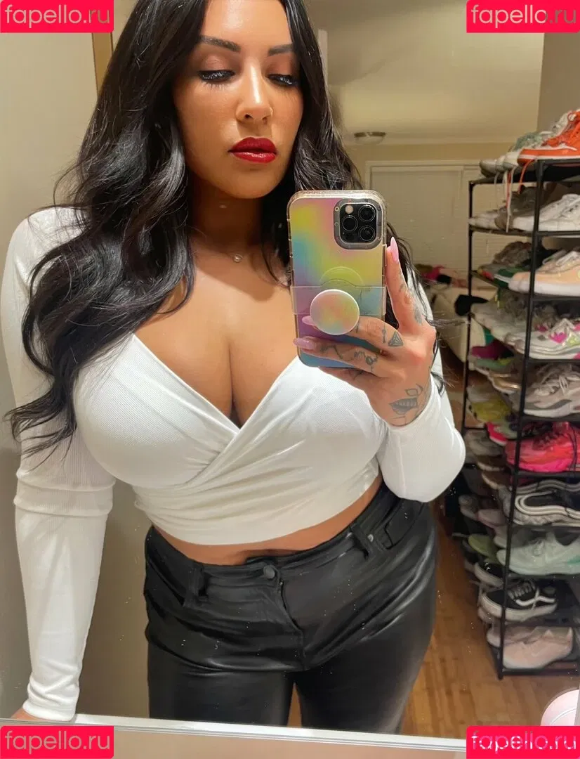 Meredith Jacqueline Onlyfans Photo Gallery 