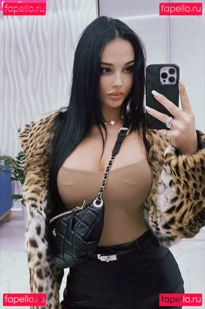 Unrealcobaine Onlyfans Photo Gallery 