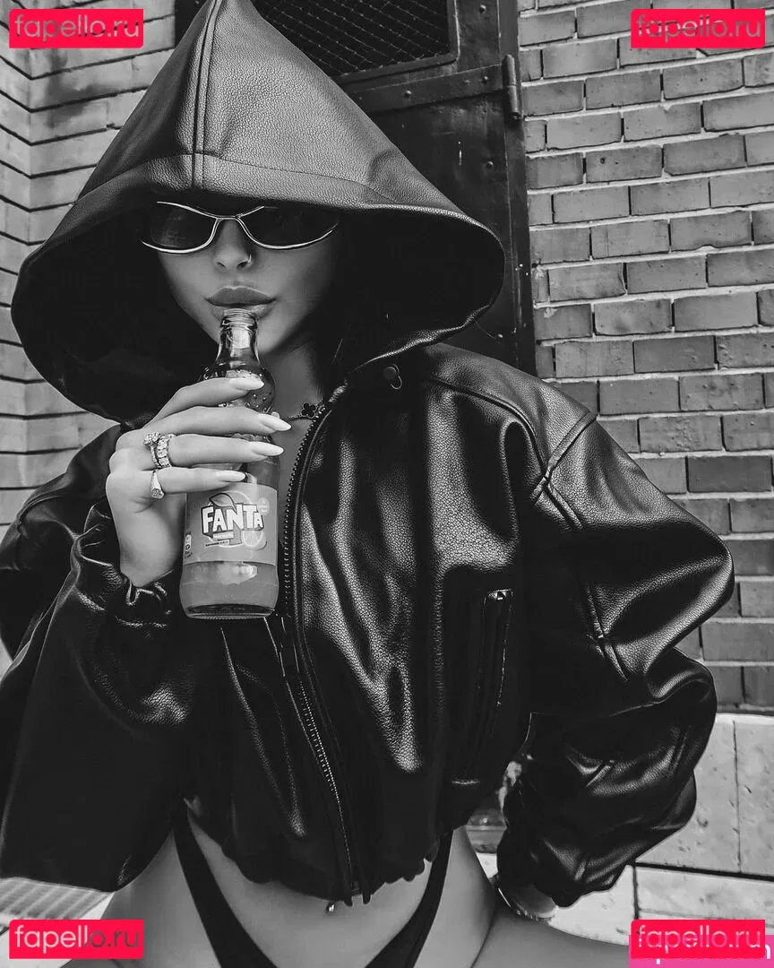 Unrealcobaine Onlyfans Photo Gallery 