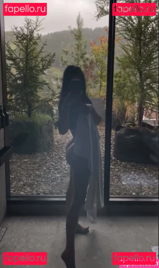 Unrealcobaine Onlyfans Photo Gallery 