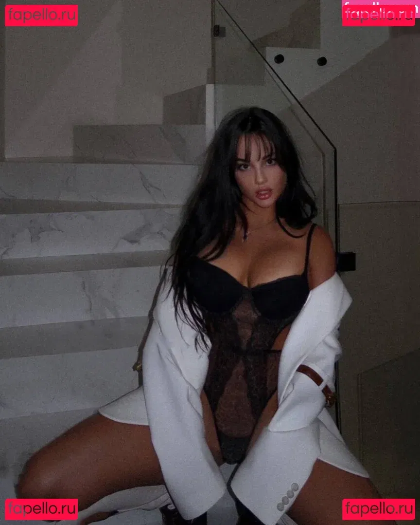 Unrealcobaine Onlyfans Photo Gallery 