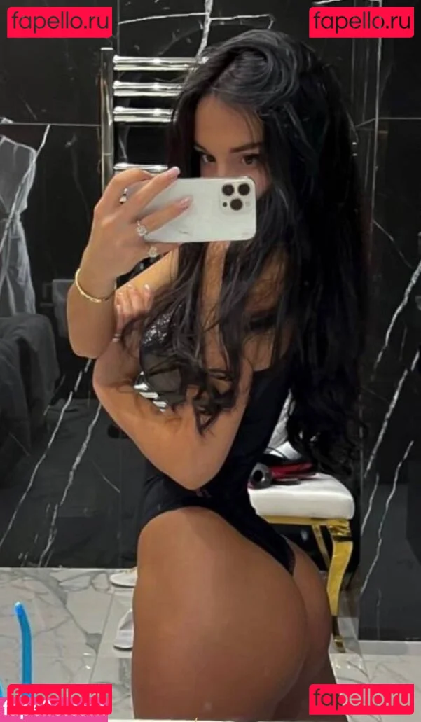 Unrealcobaine Onlyfans Photo Gallery 