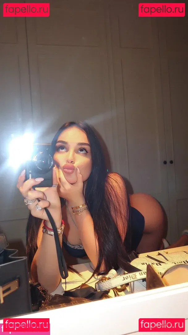 Unrealcobaine Onlyfans Photo Gallery 