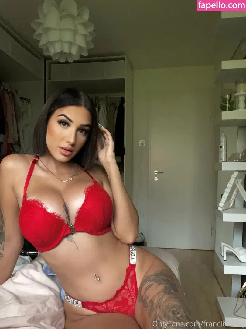 francibrinley Onlyfans Photo Gallery 