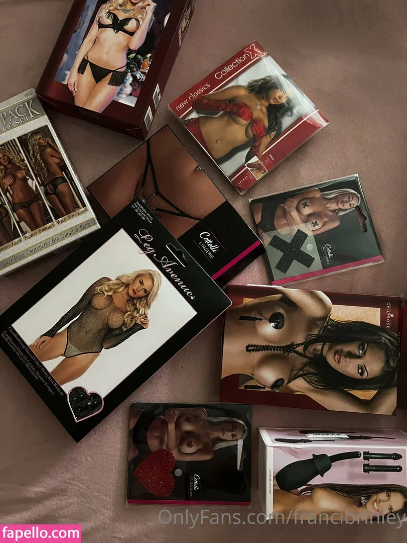 francibrinley Onlyfans Photo Gallery 