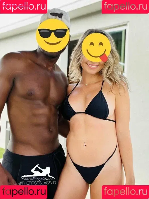 FitandFlirtyHotwife Onlyfans Photo Gallery 