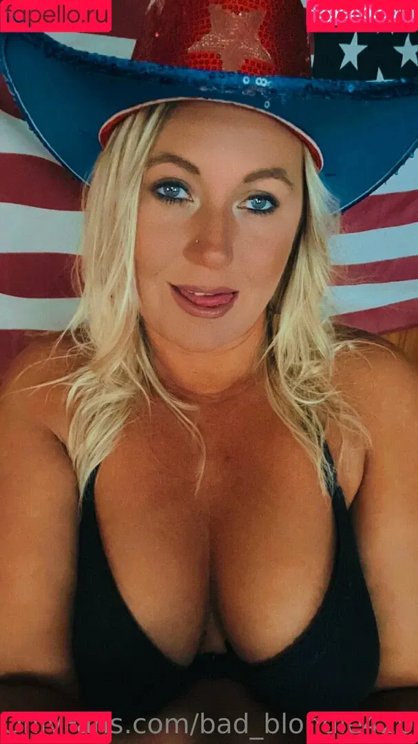 bad_blondie33 Onlyfans Photo Gallery 