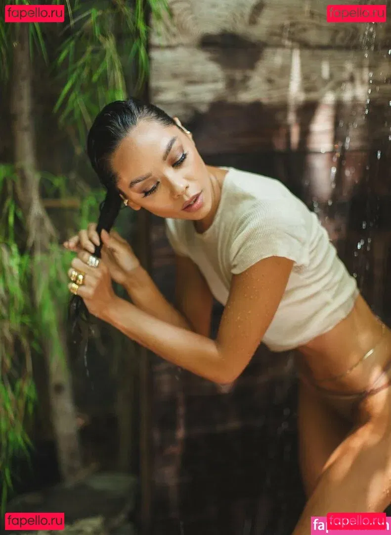 Danielle Alcaraz Onlyfans Photo Gallery 