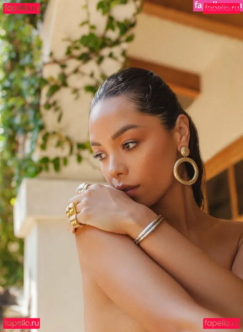 Danielle Alcaraz Onlyfans Photo Gallery 